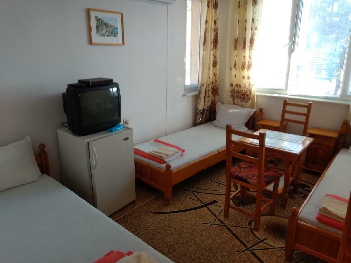 House Georgievi Daire Süzebolu Dış mekan fotoğraf